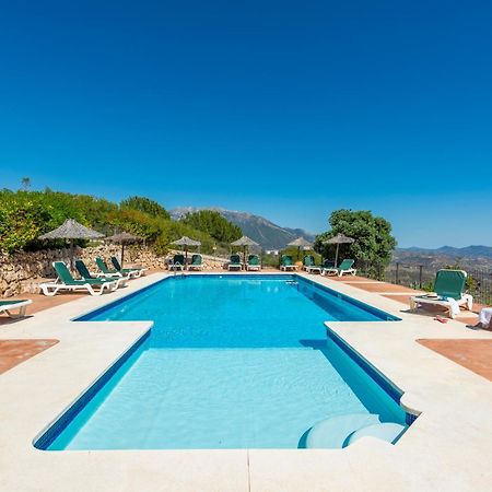 Periana Cantueso Holiday Park מראה חיצוני תמונה