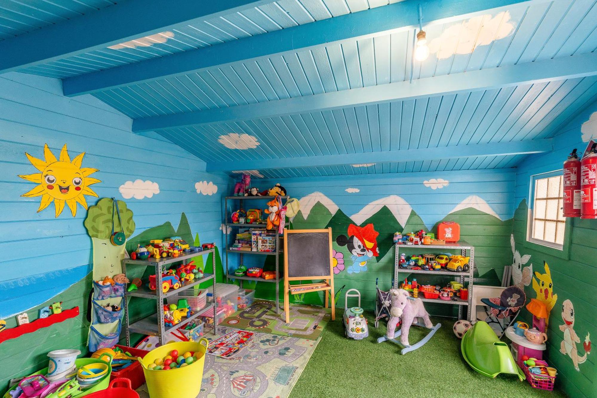 Periana Cantueso Holiday Park מראה חיצוני תמונה