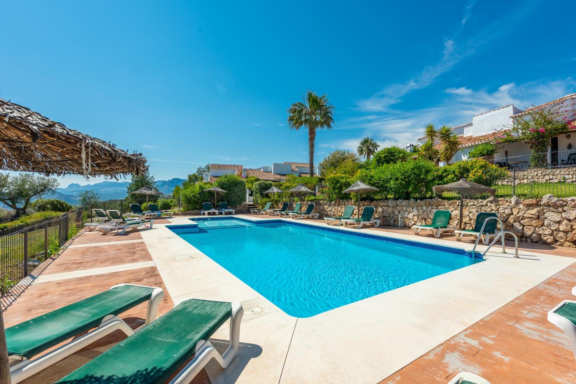 Periana Cantueso Holiday Park מראה חיצוני תמונה